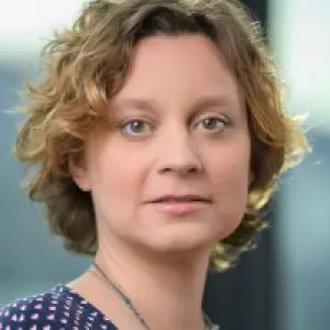 Caroline Chopinaud pu423uxom75p2gncxpqe2s8ixpt1lm6b5kgr6cgat4